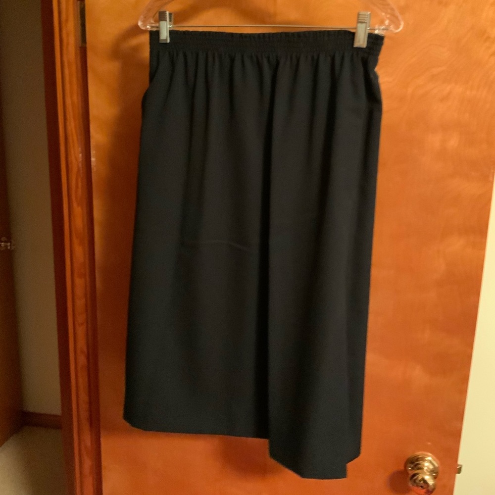 Navy skirt